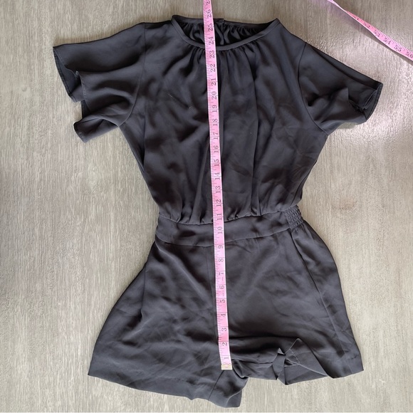 WHBM Black Flutter Sleeve Romper Onesie Jumpsuit 0P - Picture 8 of 10